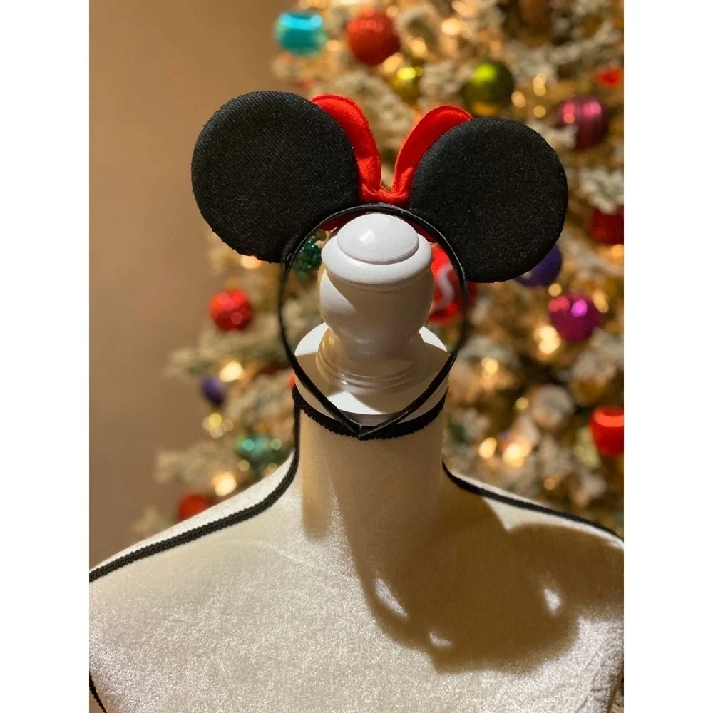 Minnie Mouse headband